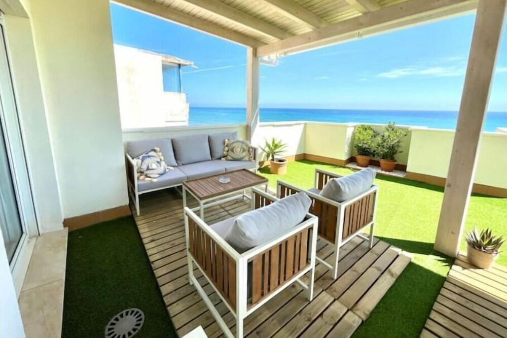 1st Line Beach Penthouse in the center of Estepona