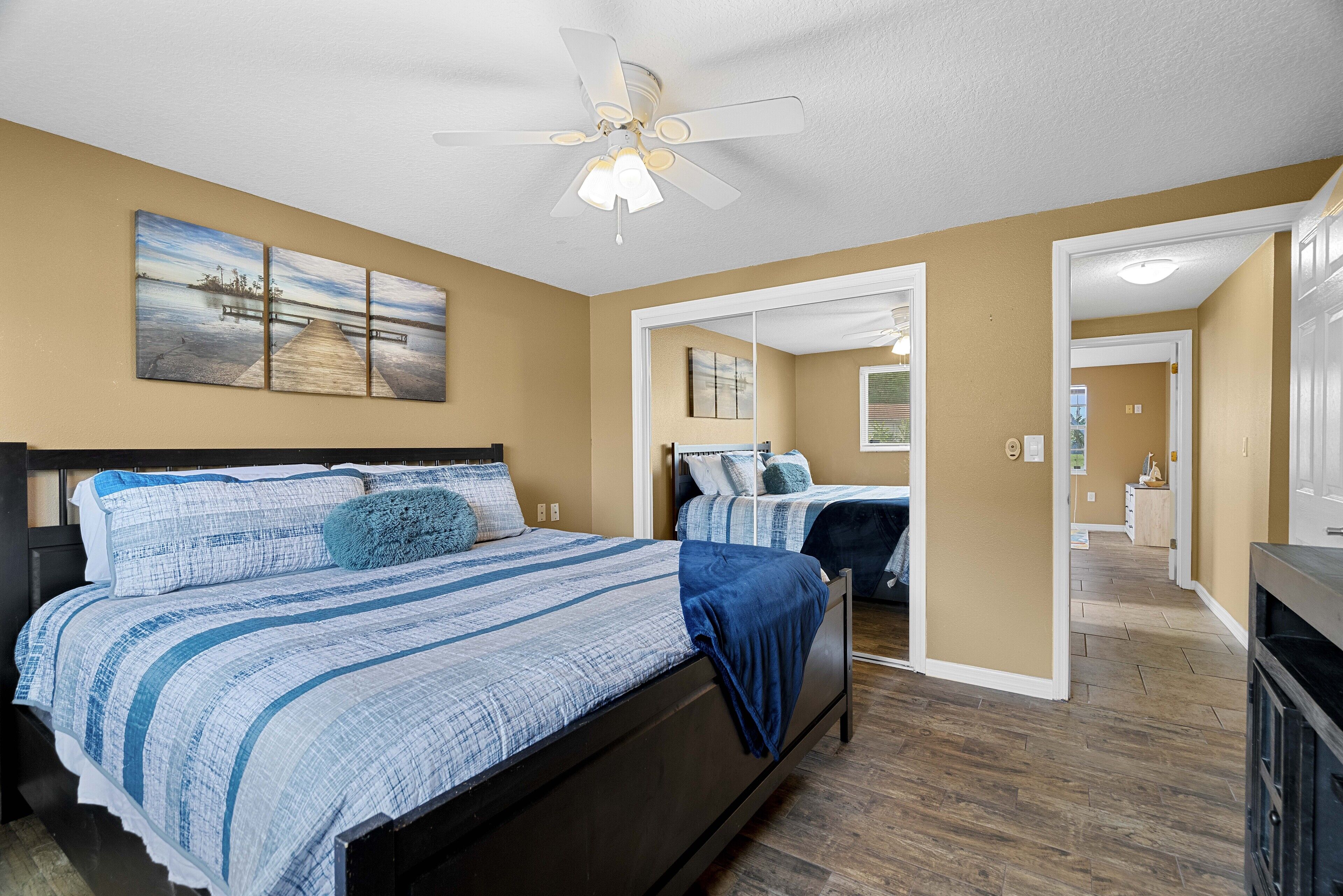 Waterfront Family Fun 3b/2b near Hudson Beach