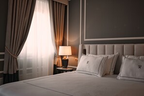 Prestige | Premium bedding, minibar, in-room safe, desk - GA Palace Hotel (Porto)