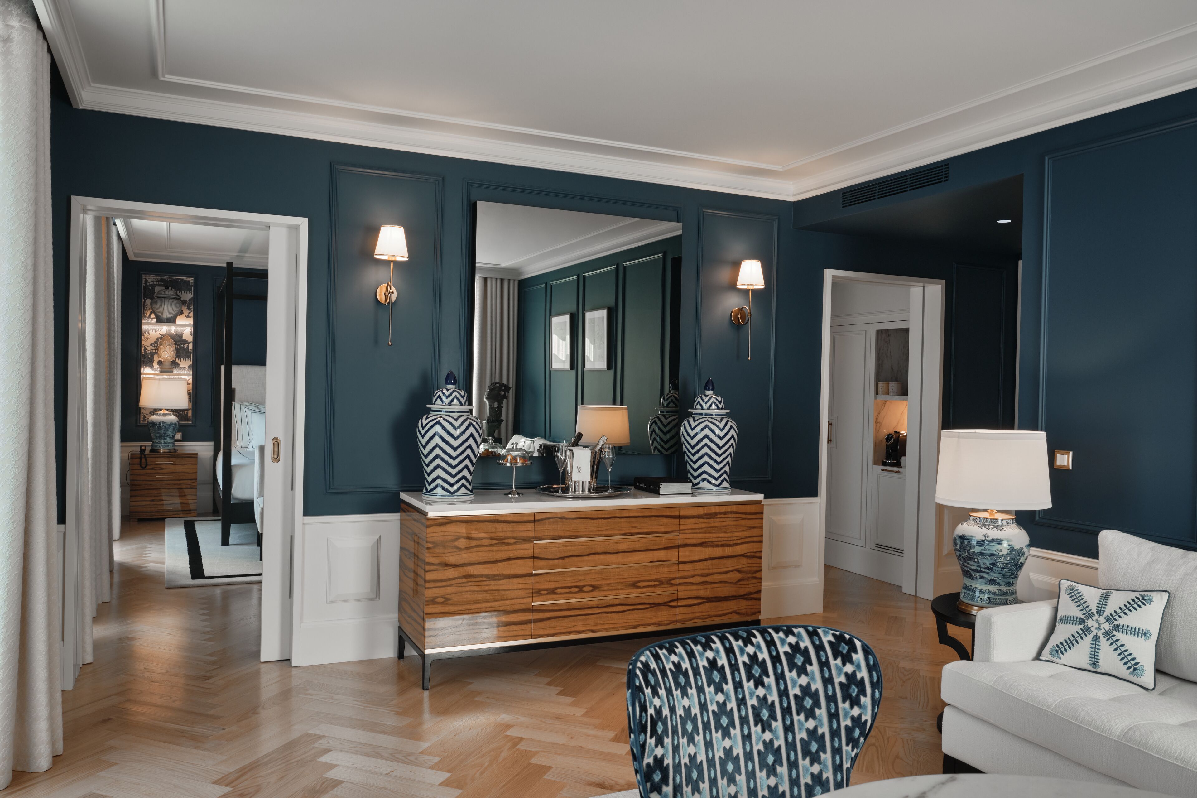 Presidential Studio Suite | Living area | LCD TV