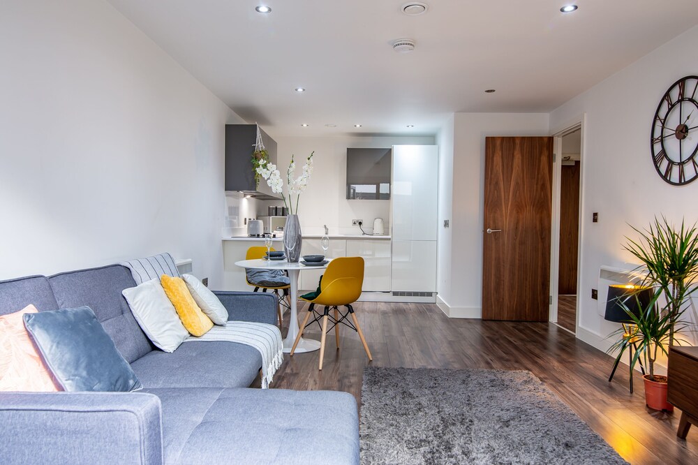 Impressive Apartment in Birmingham