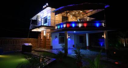 Goroomgo Bottoms Up Villa Bhubaneswar