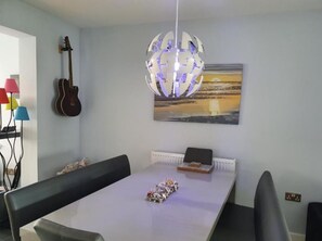 House | Dining