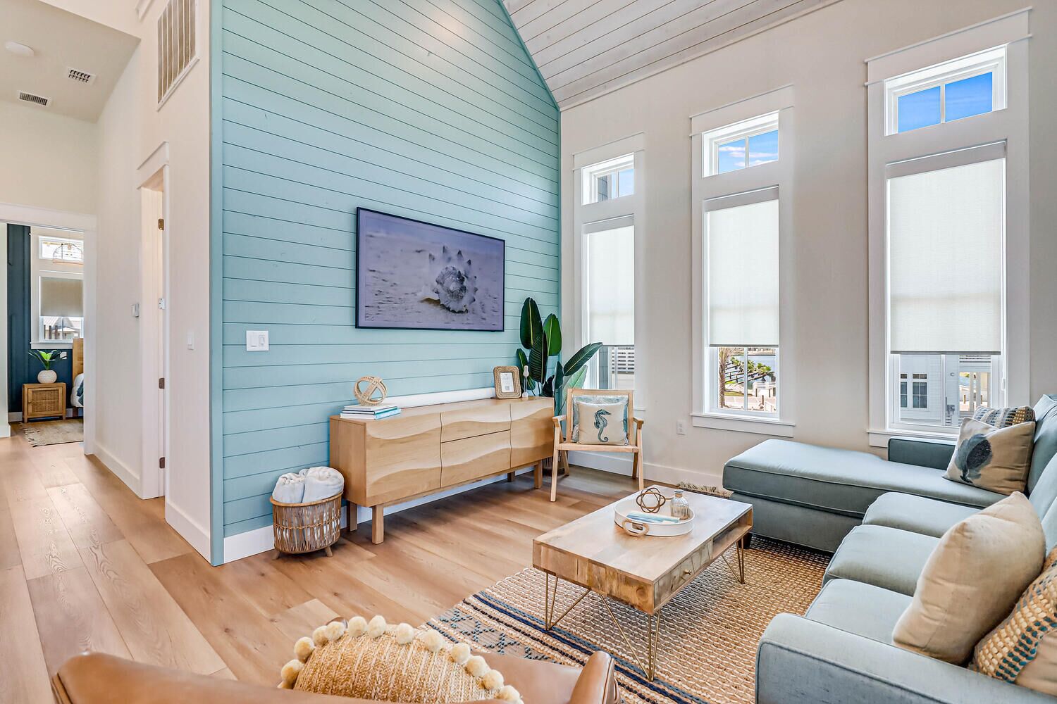 Lakefront Home@Cinnamon Shore South w/ Custom Design Elements & Amenities