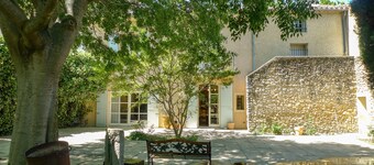 Charming village house with garden and private pool in Provence