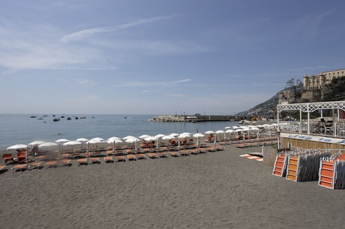 Sinonda Luxury Apartment