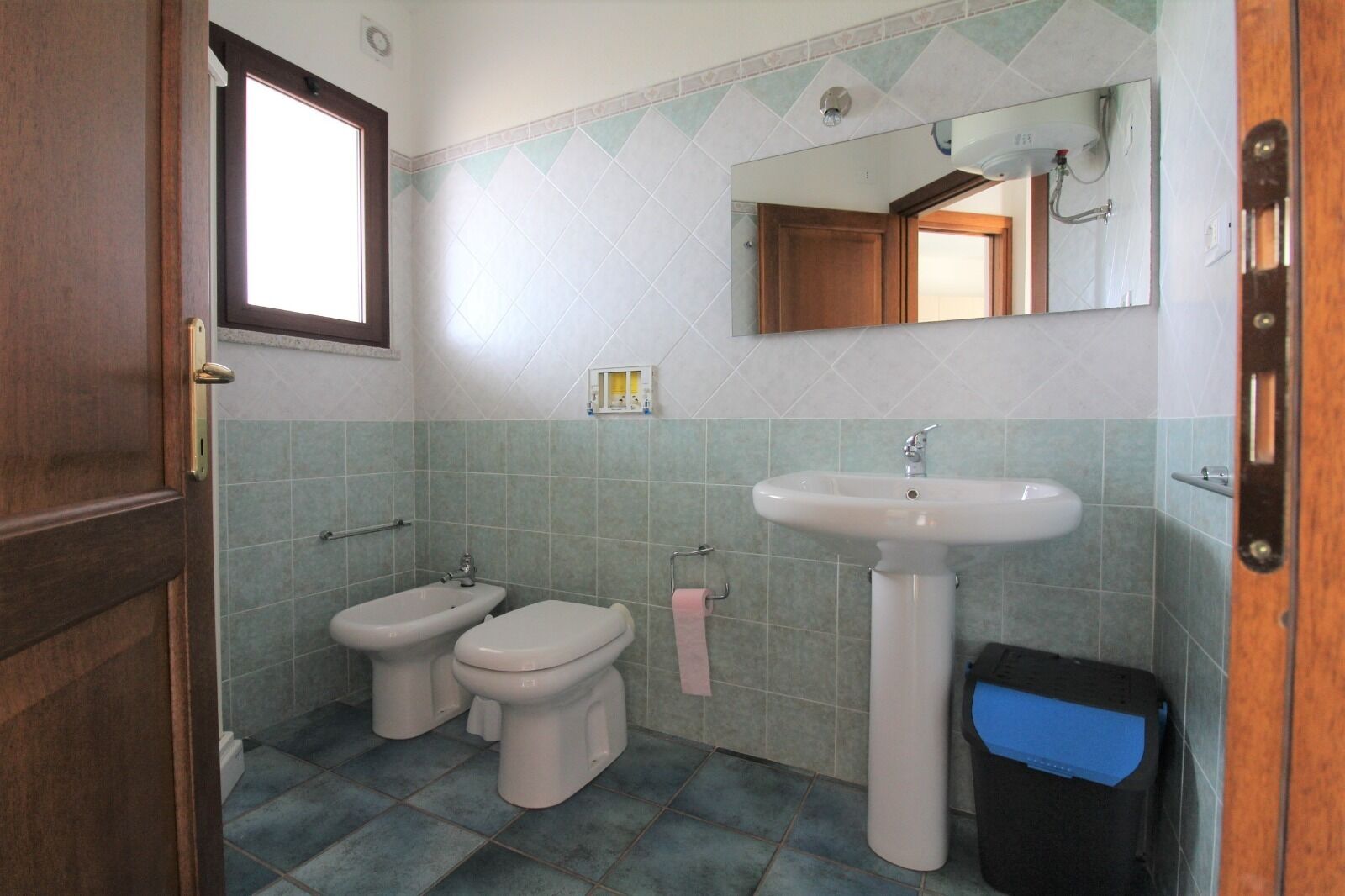 new sea view apartment