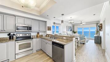 Signature Apartment, 3 Bedrooms, Balcony, Beach View | Private kitchen | Fridge, microwave, oven, stovetop