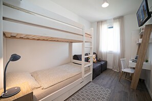 2 Schlafzimmer, Bügeleisen/Bügelbrett, kostenloses WLAN, Bettwäsche