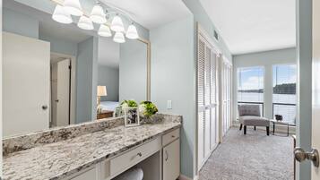 2 soveværelser, gratis Wi-Fi, sengetøj