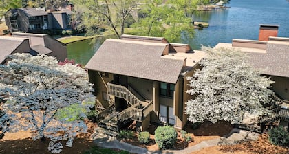 Lakefront Pinehurst Condo 2BD/2BA