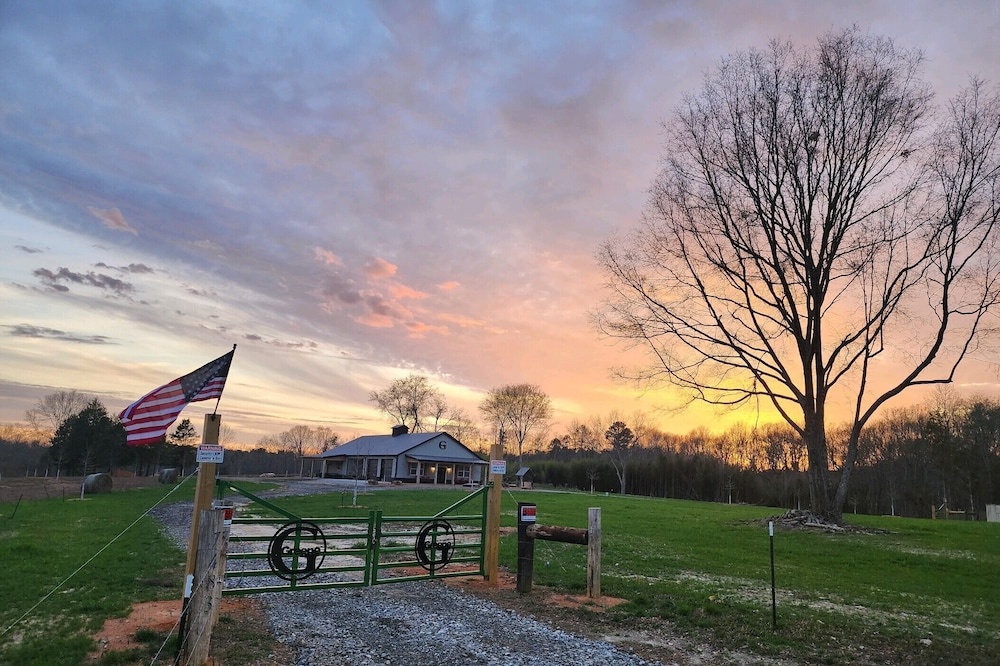 Barndominium -Country Living-