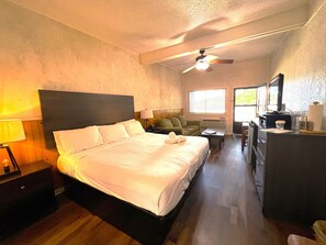 Studio | 1 bedroom, iron/ironing board, cribs/infant beds, free WiFi