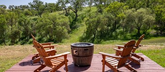 Whispering Wine - Beauty and Privacy Within Easy Reach of Local Wineries