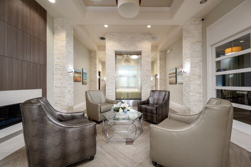 5 BR, 3.5 BA HOME- RESORT COMMUNITY OF OCEAN VIEW BEACH CLUB