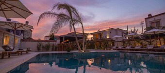 June Alaçatı (+15 Adult only)
