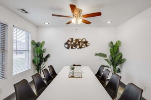 Dining - Elite 5BR/3.5B Home with Game Room, Hot Tub, & Sauna (Grand Prairie)