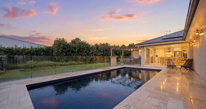 Regand Retreat. Pool & Alfresco. South Dubbo.