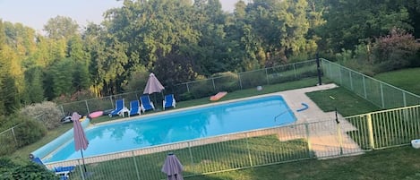 Outdoor pool, a heated pool
