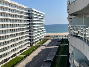 行政開放式客房 | 露台/庭院
