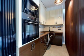 Exclusive Studio | Private kitchen | Fridge, coffee/tea maker