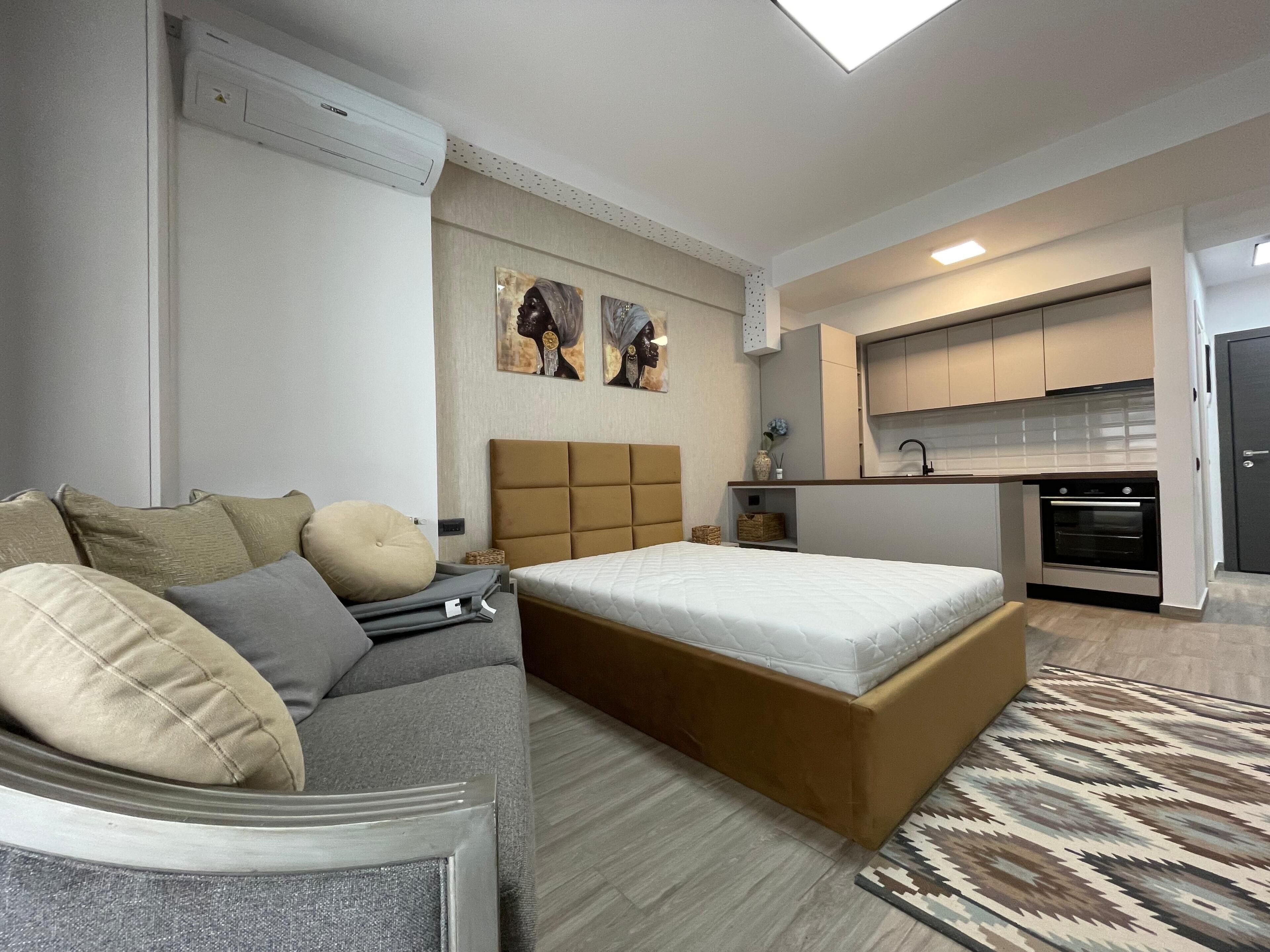 Design Studio | Individually decorated, individually furnished, iron/ironing board