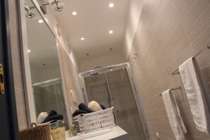 Hair dryer - VILLA MATILDE (Porto Tramatzu)
