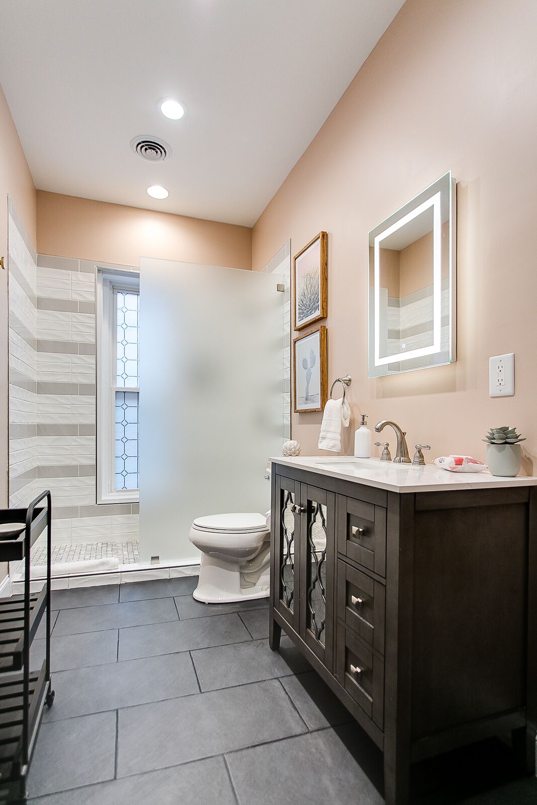 Chic Flat on Central Park