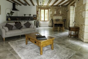 The Riverside Gîte Apartment