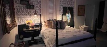 Cute bungalow located in Whitehaven near Elvis's mansion & Beale St. 