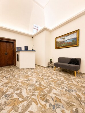 Unclassified image, 2 of 29, button - Palazzo Belmosto (Naples)