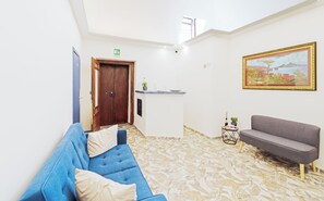 Reception - Palazzo Belmosto (Naples)