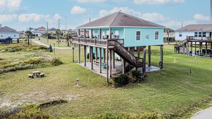 Exterior - Coastal Breeze: 3  BR, 2  BA House in Gilchrist, Sleeps 9 (Gilchrist)