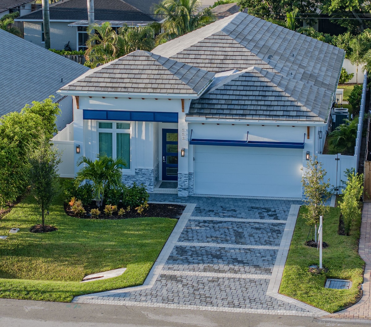 Photo 16 of Coastal Modern 4-Bed Home with Pool & Outdoor Kitchen