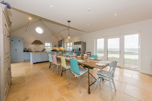 Dining - Stunning Sea Front House Set in Twenty Four Acres of Exclusive Private Land (Skibbereen)