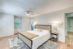 2 Schlafzimmer, Bügeleisen/Bügelbrett, WLAN, Bettwäsche