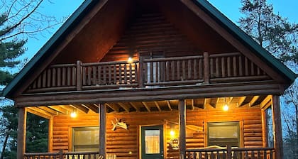 Family Friendly Deep Water Getaway - Close to Sand Valley Golf Courses