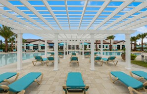 Outdoor pool - Unforgettable Escape: Private Pool, PS5, Dreamy Resort, Moments from Disney (Kissimmee)