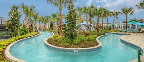 室外游泳池
