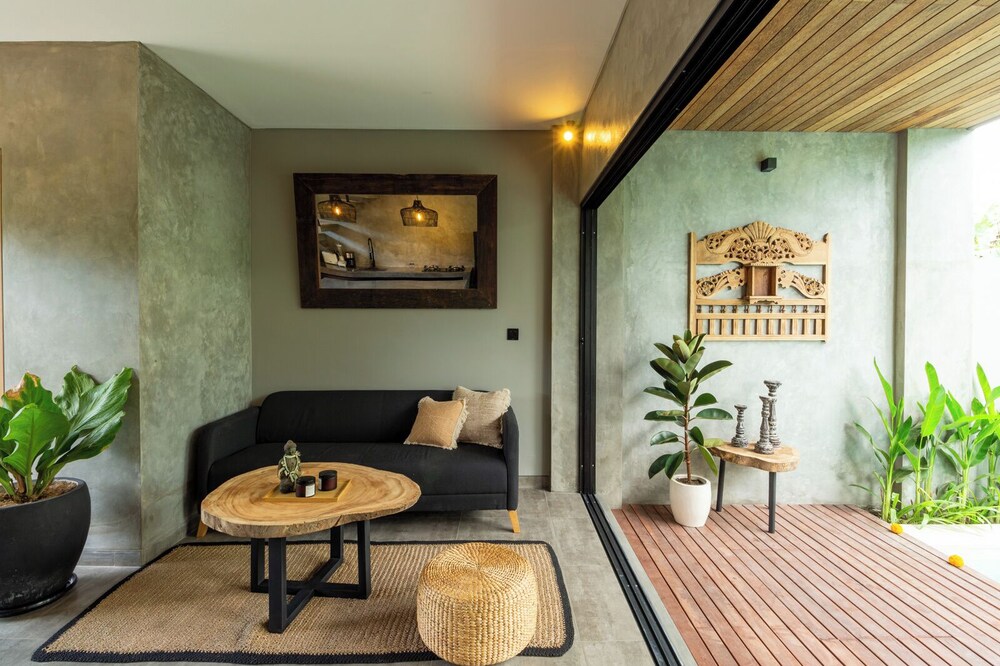 Casaluna Townhouse 1 - Modern industrial townhouse