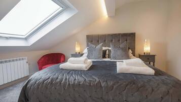 4 bedrooms, iron/ironing board, travel crib, WiFi