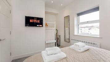 2 bedrooms, iron/ironing board, travel crib, WiFi