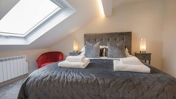 2 bedrooms, iron/ironing board, travel crib, WiFi