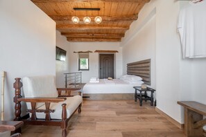 Fer et planche à repasser, Wi-Fi gratuit, draps fournis