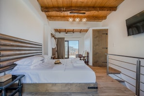 Fer et planche à repasser, Wi-Fi gratuit, draps fournis