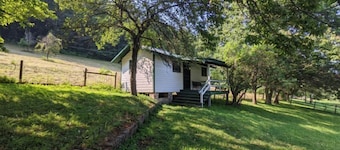 River Cabin - Single Family Getaway on the Juniata River