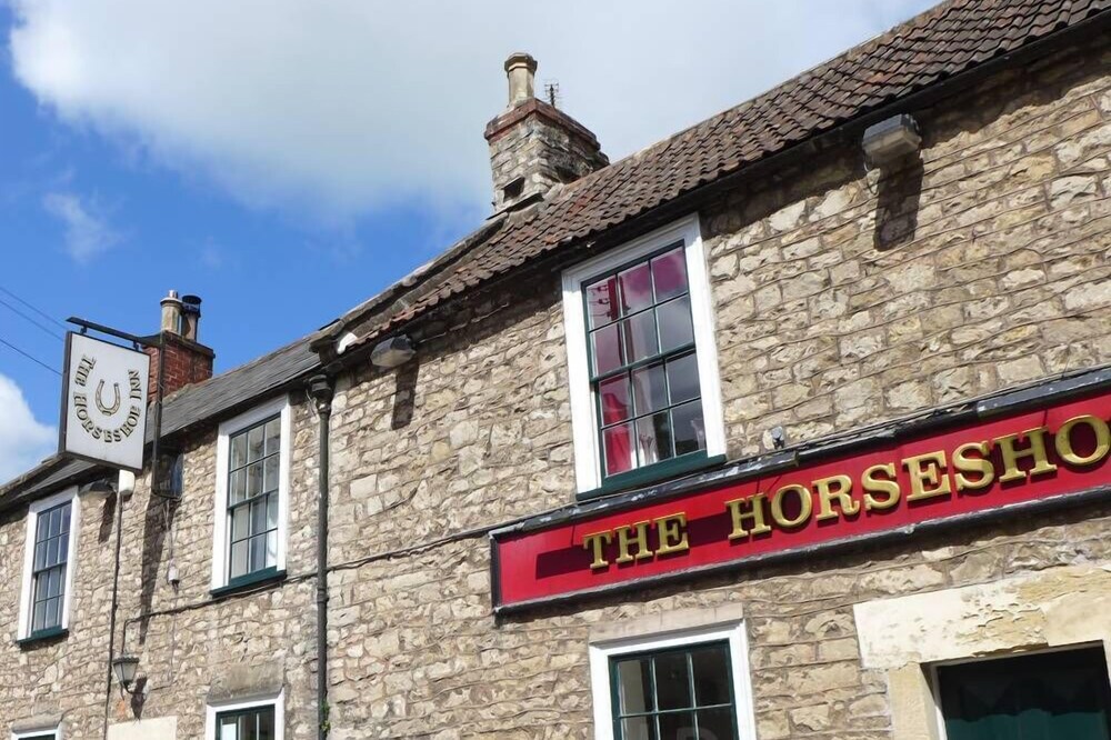The Horseshoe Inn