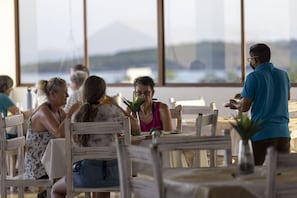 Restaurant - Galapagos Planet Hotel (Puerto Baquerizo Moreno)
