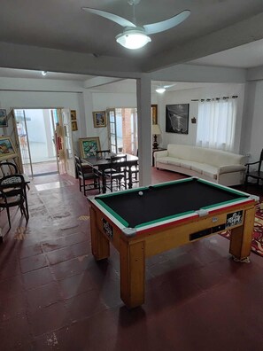 Smart TV - Pousada Renoah (Ubatuba)