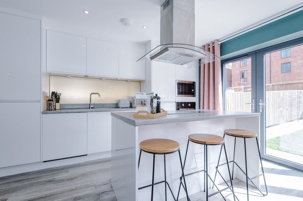 Stylish House in MCR sleeps9